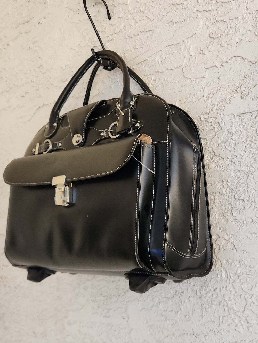 McKlein Edgebrook Leather Wheeled Laptop Briefcase - Picture 2 of 8